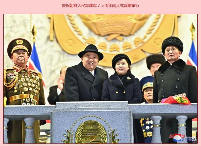 金正恩携女出席平壤一新居民区动工仪式，亲自按下爆破按钮