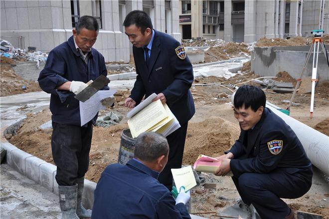 04年，北京阿姨给小伙20元救急钱，18年后男子千里报恩：还您19元