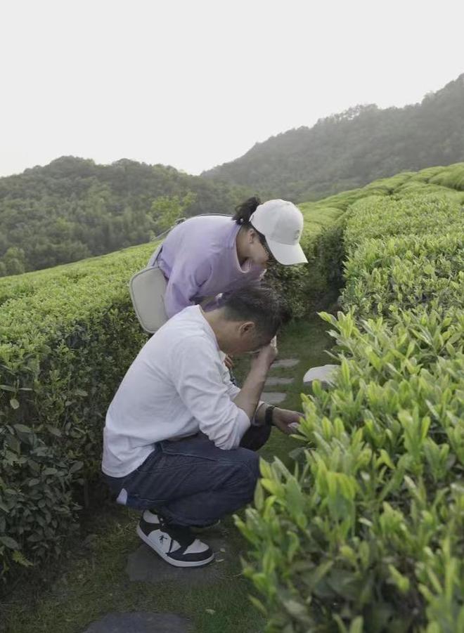 杭州保姆过失致女童坠亡案18日开庭，父亲一夜白头：搬家仍带着孩子的小床